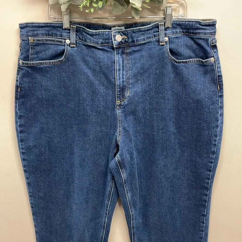 NWOT L.L. Bean Classic Fit Denim Jeans High Rise Straight Leg 20W